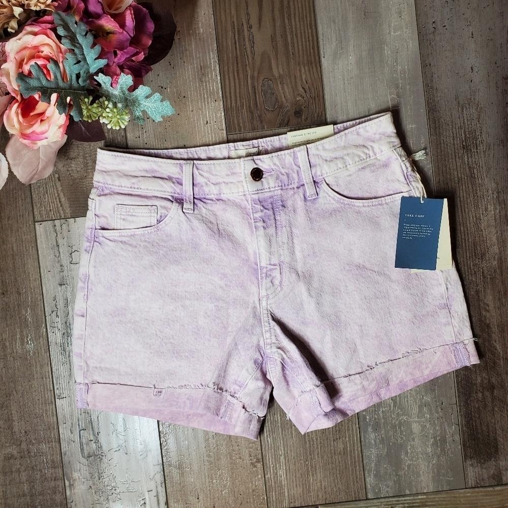 NWT Universal Thread Purple Acid Wash Vintage Stretch Denim Shorts Size 2/26